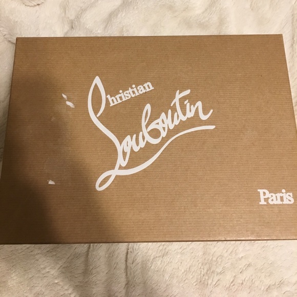 Authentic Christian Louboutin peep toe heels - Picture 3 of 5